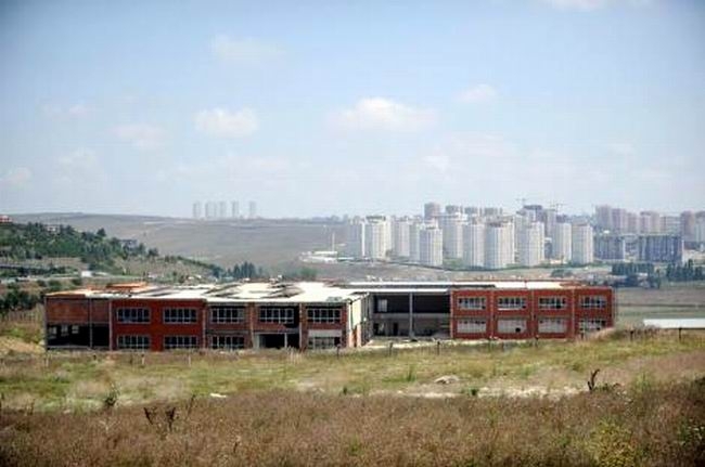 Galatasaray İlköğretim Okulu Bahçeşehir kampüsü